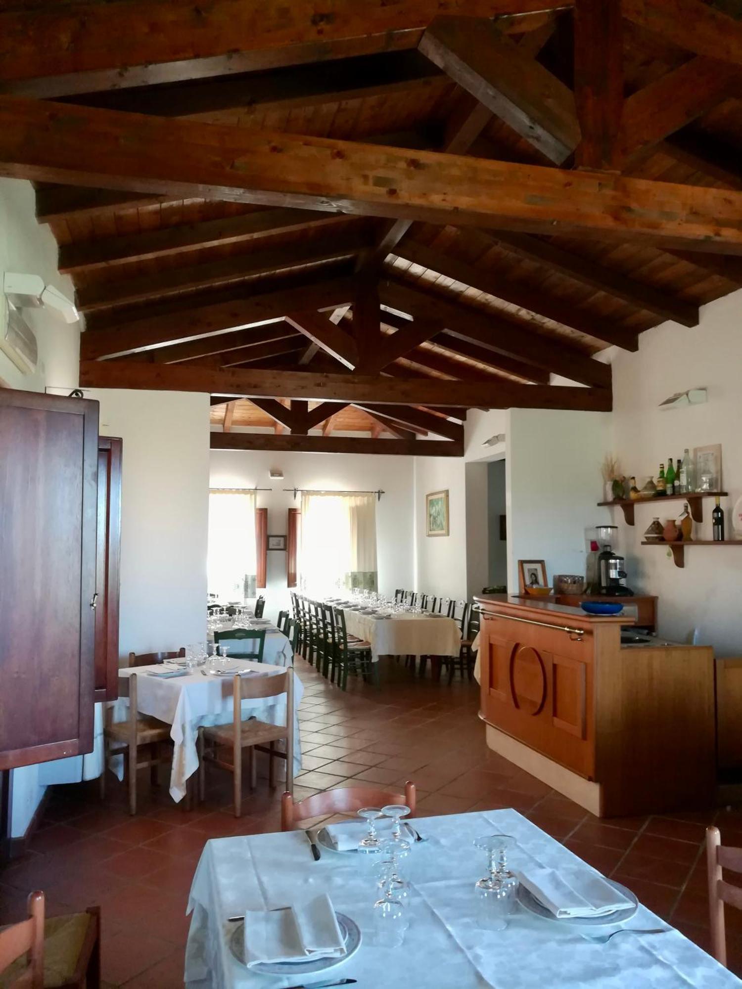 Hotel Su Nuraxi Barùmini Extérieur photo