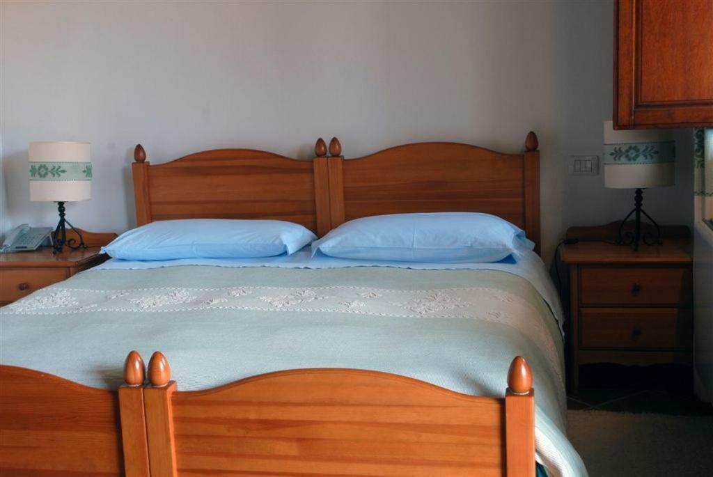 Hotel Su Nuraxi Barùmini Extérieur photo