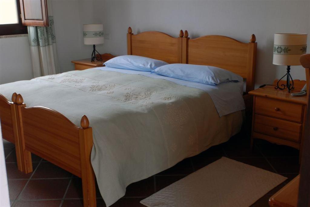 Hotel Su Nuraxi Barùmini Chambre photo